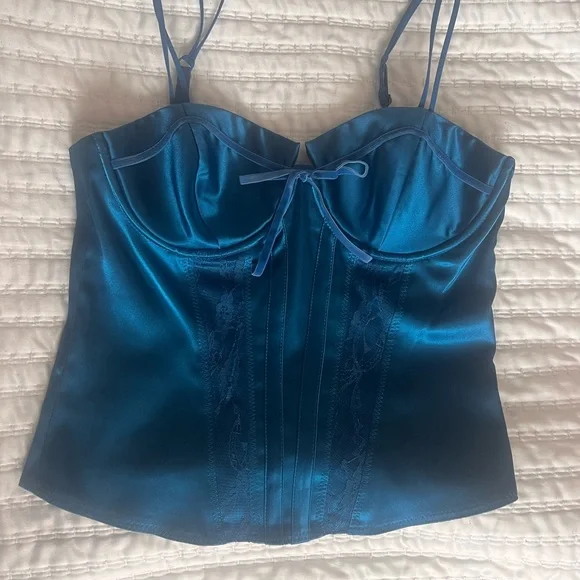 SOLD DEPOP VTG Satin Corset - Picture 5 of 6